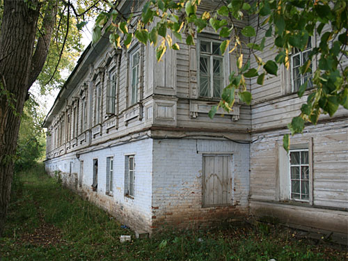 "Под окнами дома Онуфровича" 2009г.